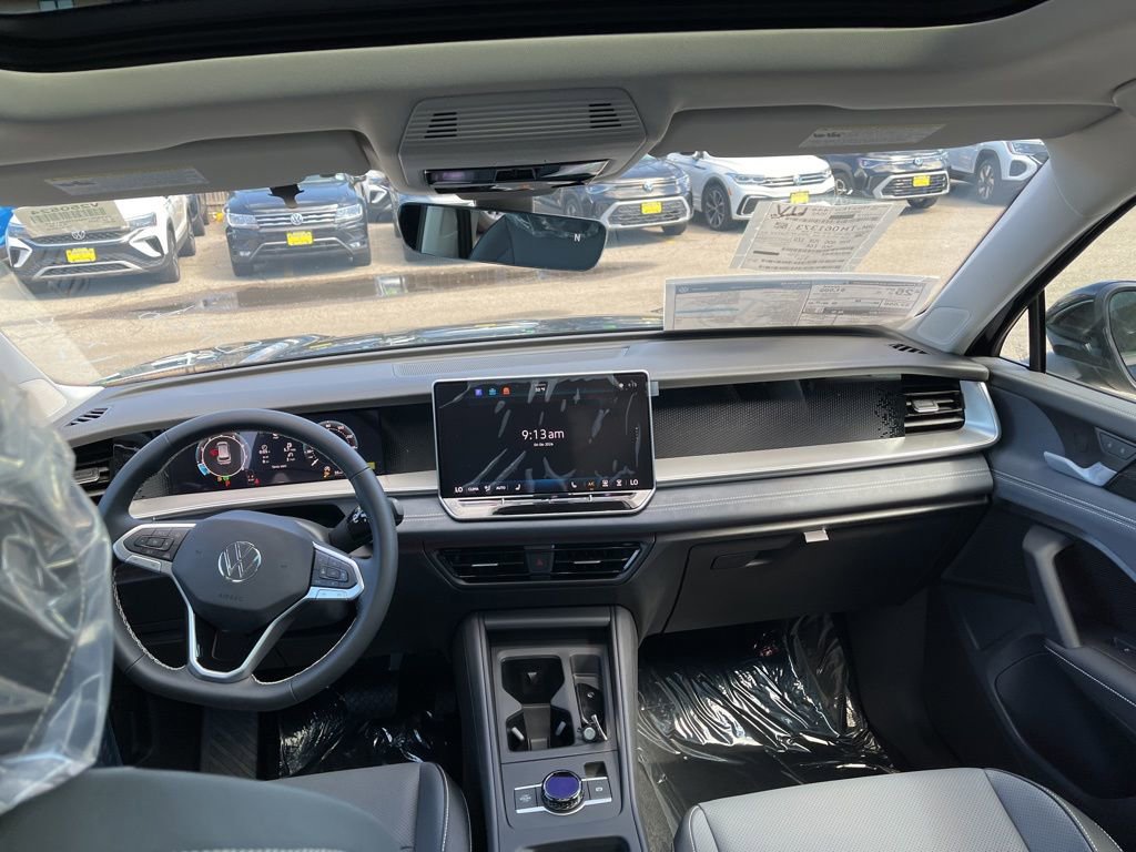 New 2026 Volkswagen Tiguan SE AWD/4WD image 22
