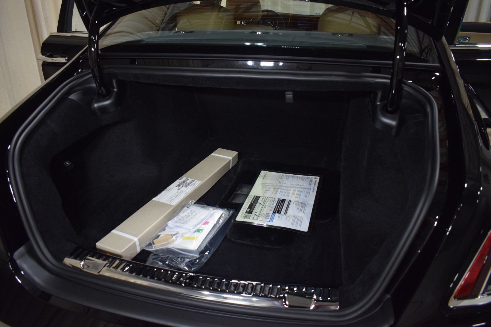 New 2026 Rolls-Royce Ghost AWD/4WD image 41
