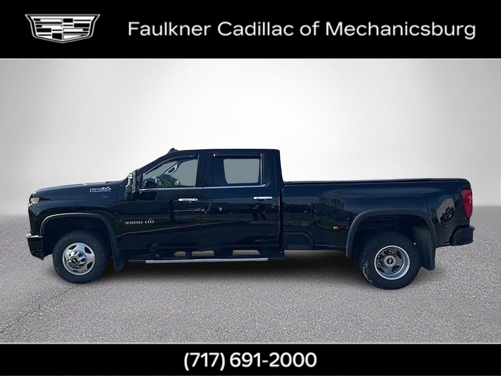 Used 2022 Chevrolet Silverado 3500 High Country w/ Safety Package II image 9