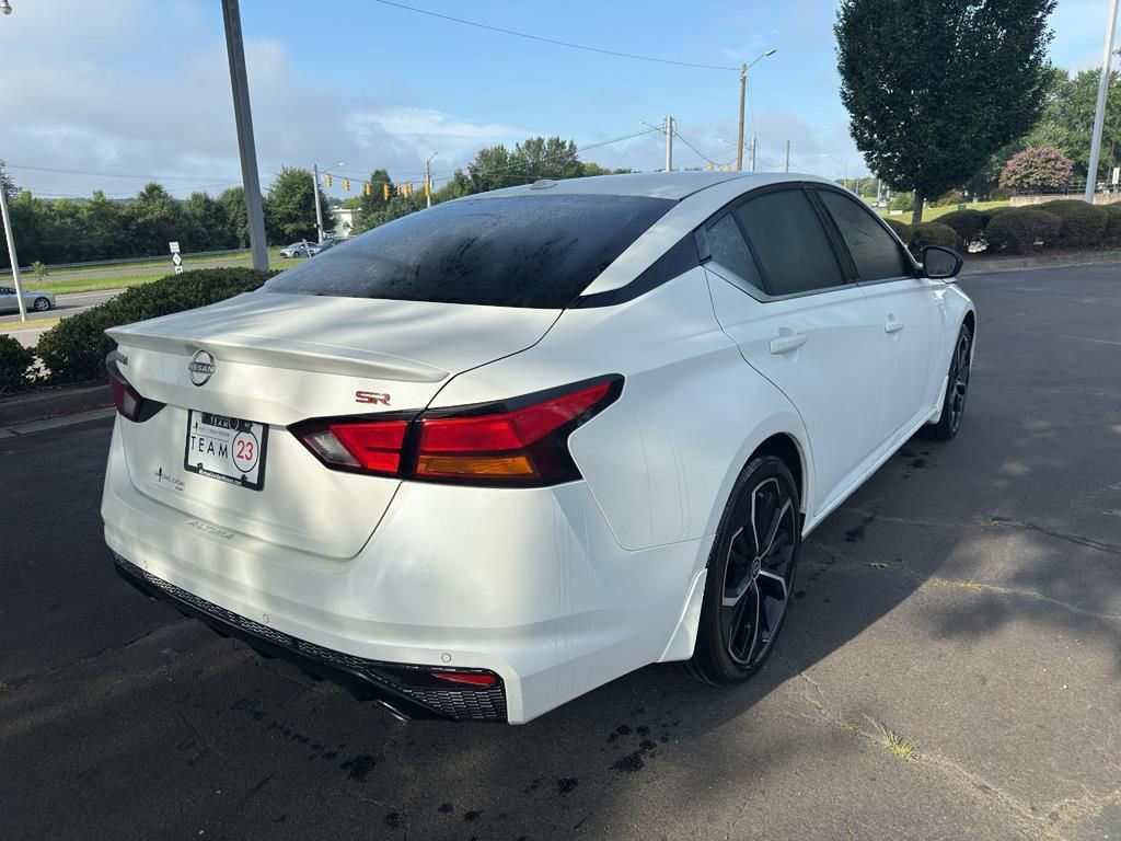 New 2025 Nissan Altima 2.5 SR w/ SR Premium Package image 7