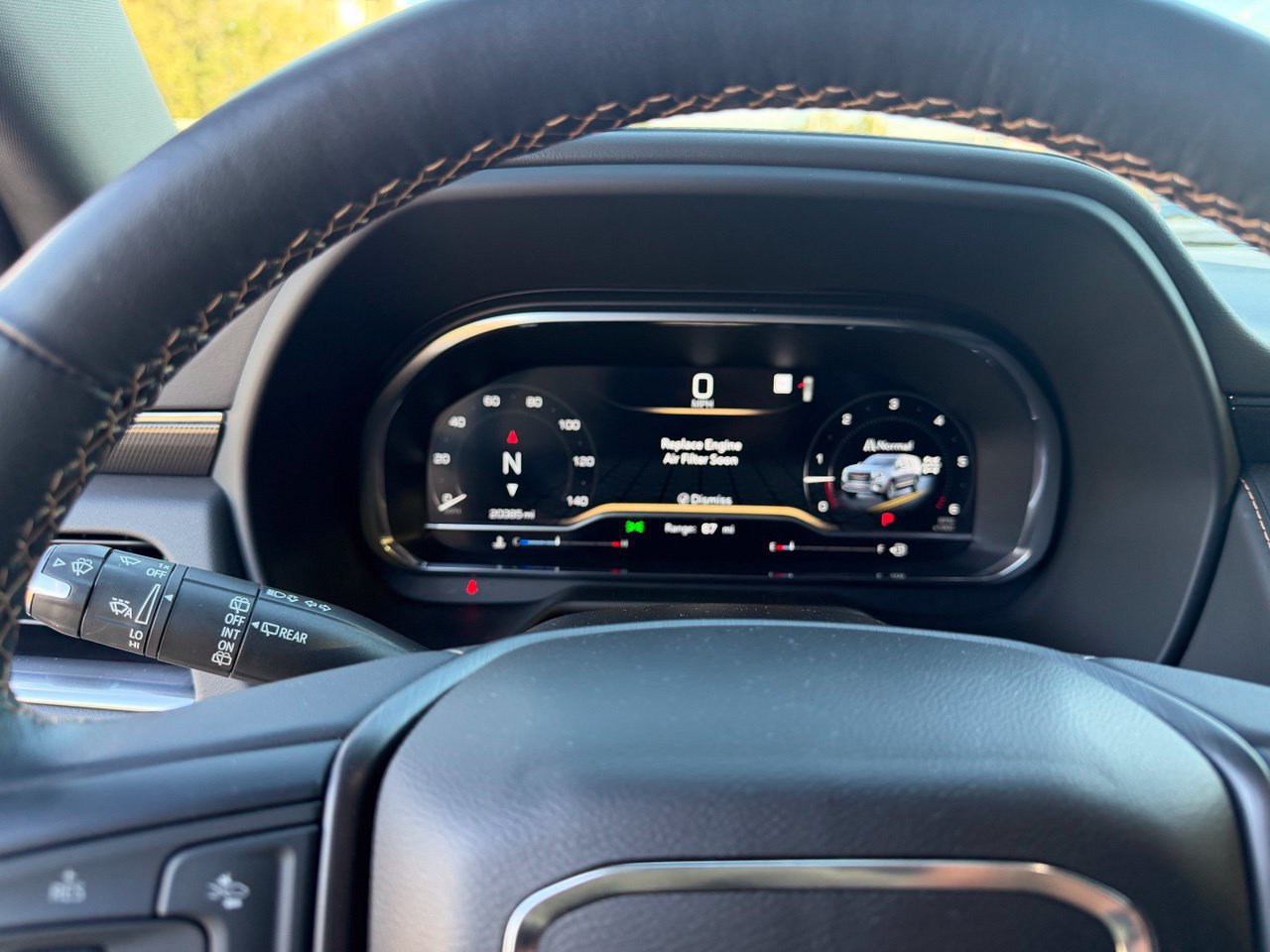 Used 2022 GMC Yukon AT4 AWD/4WD image 8