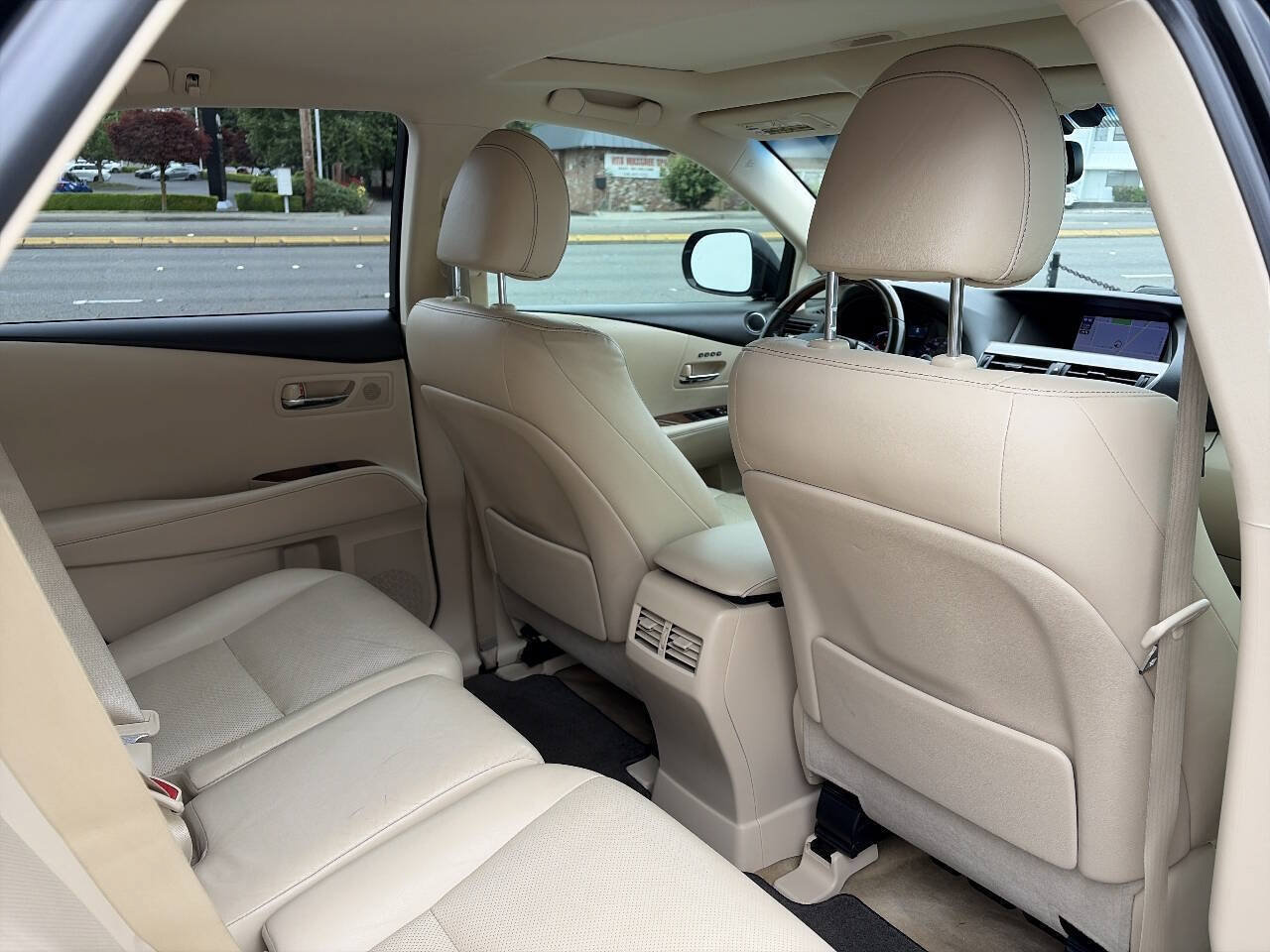 Used 2013 Lexus RX 450h AWD w/ Navigation Pkg image 24