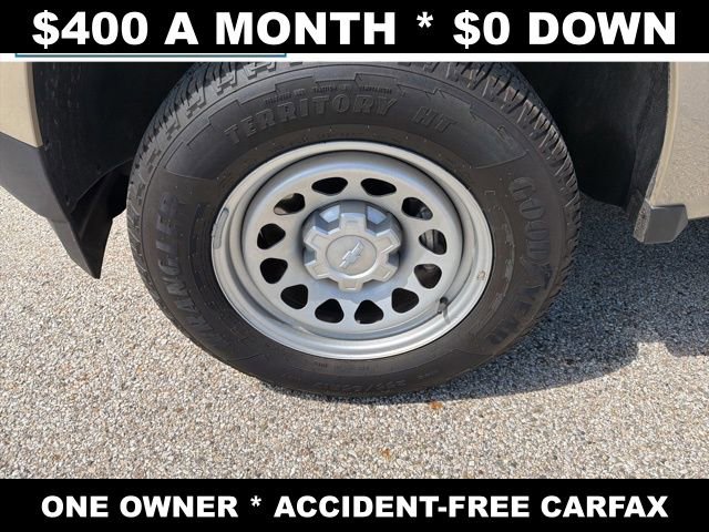Used 2024 Chevrolet Colorado W/T RWD image 10