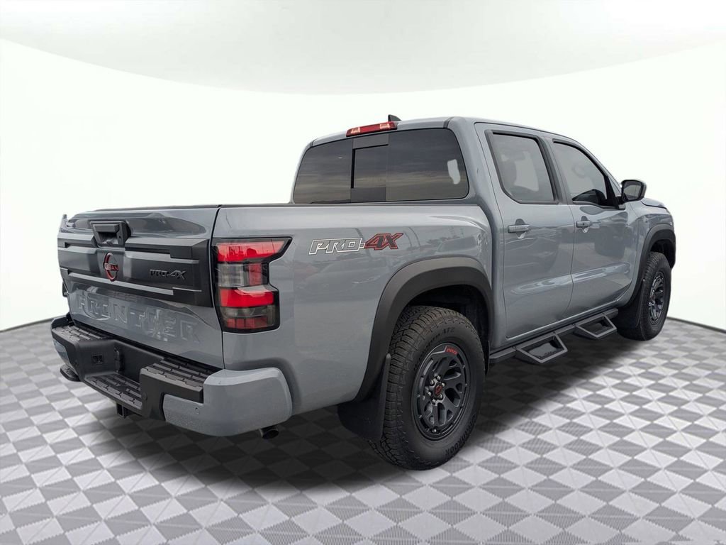 Used 2026 Nissan Frontier PRO-4X w/ Tow Package image 3