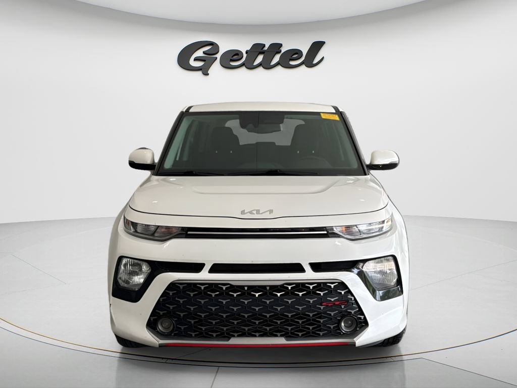 Used 2022 Kia Soul GT-Line FWD image 2