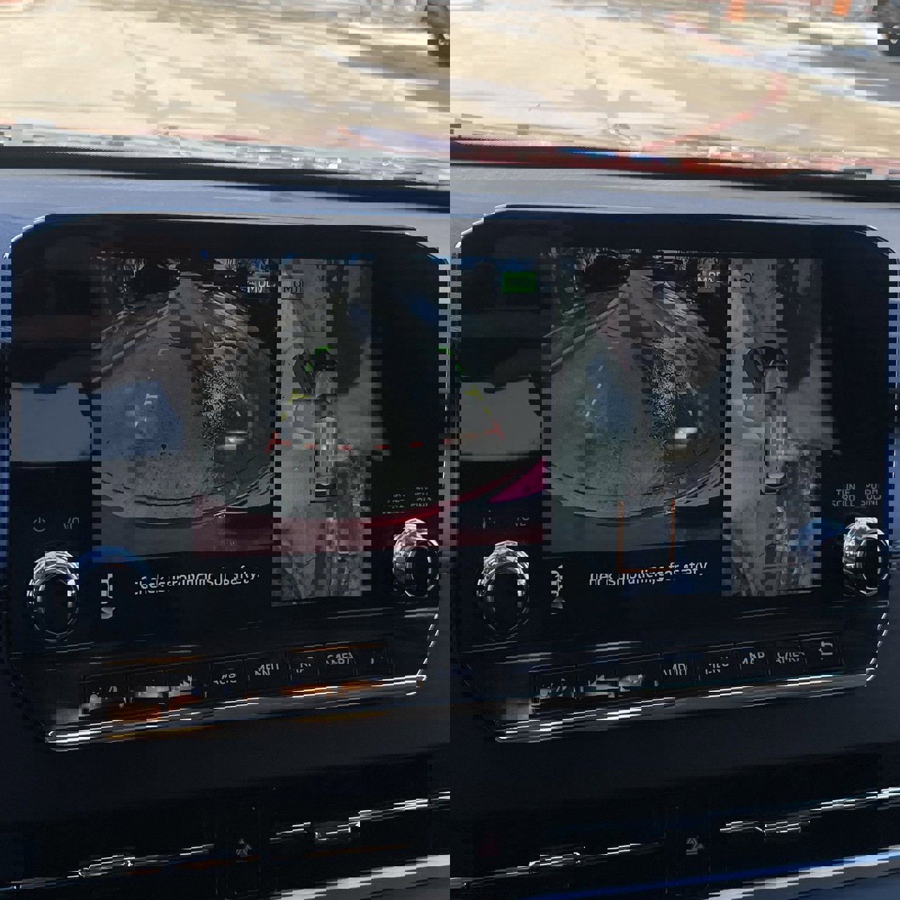 Used 2024 Mitsubishi Outlander SE image 17