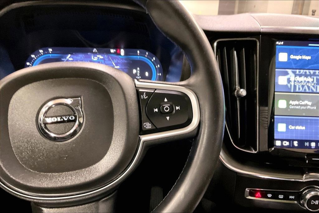 Certified 2023 Volvo XC60 B5 Core image 11
