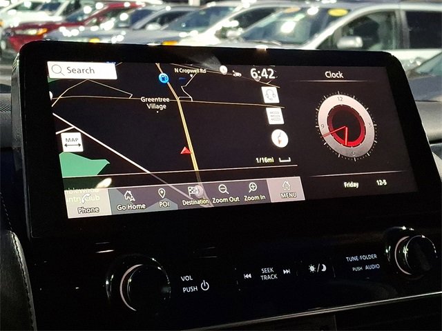 Used 2021 Nissan Armada SV w/ SV Appearance Package image 24