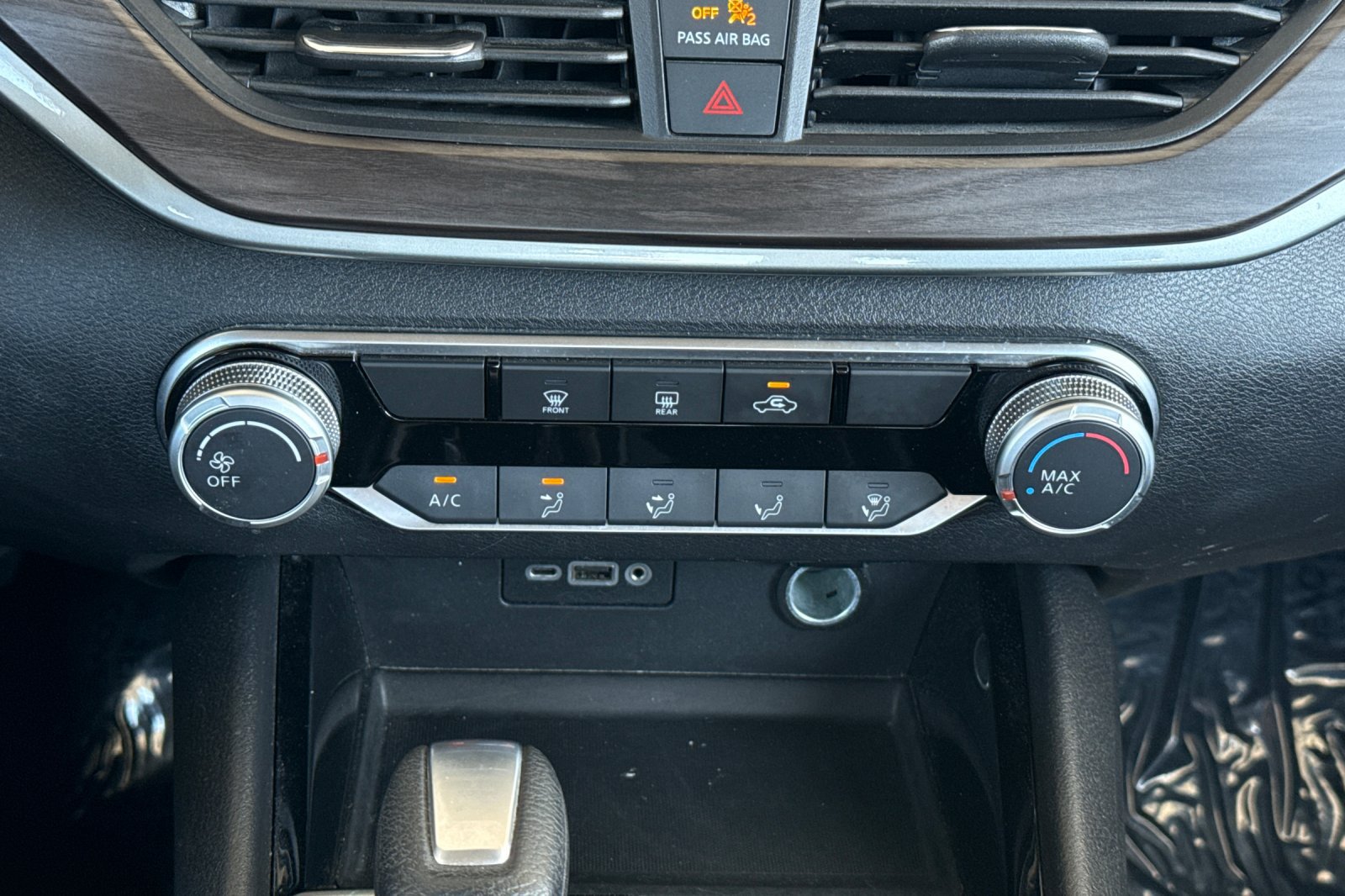 Certified 2024 Nissan Altima 2.5 SV FWD image 25