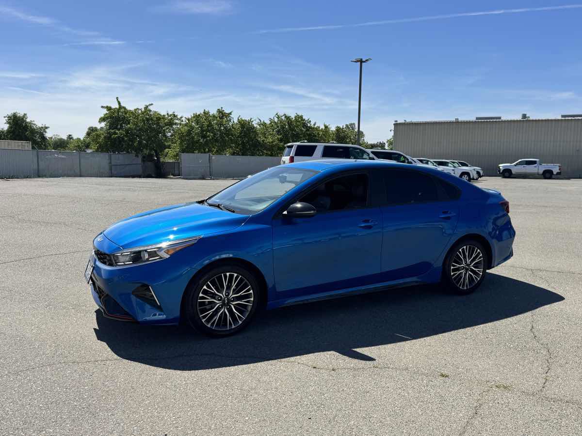 Used 2023 Kia Forte GT-Line w/ GT-Line Premium Package image 6