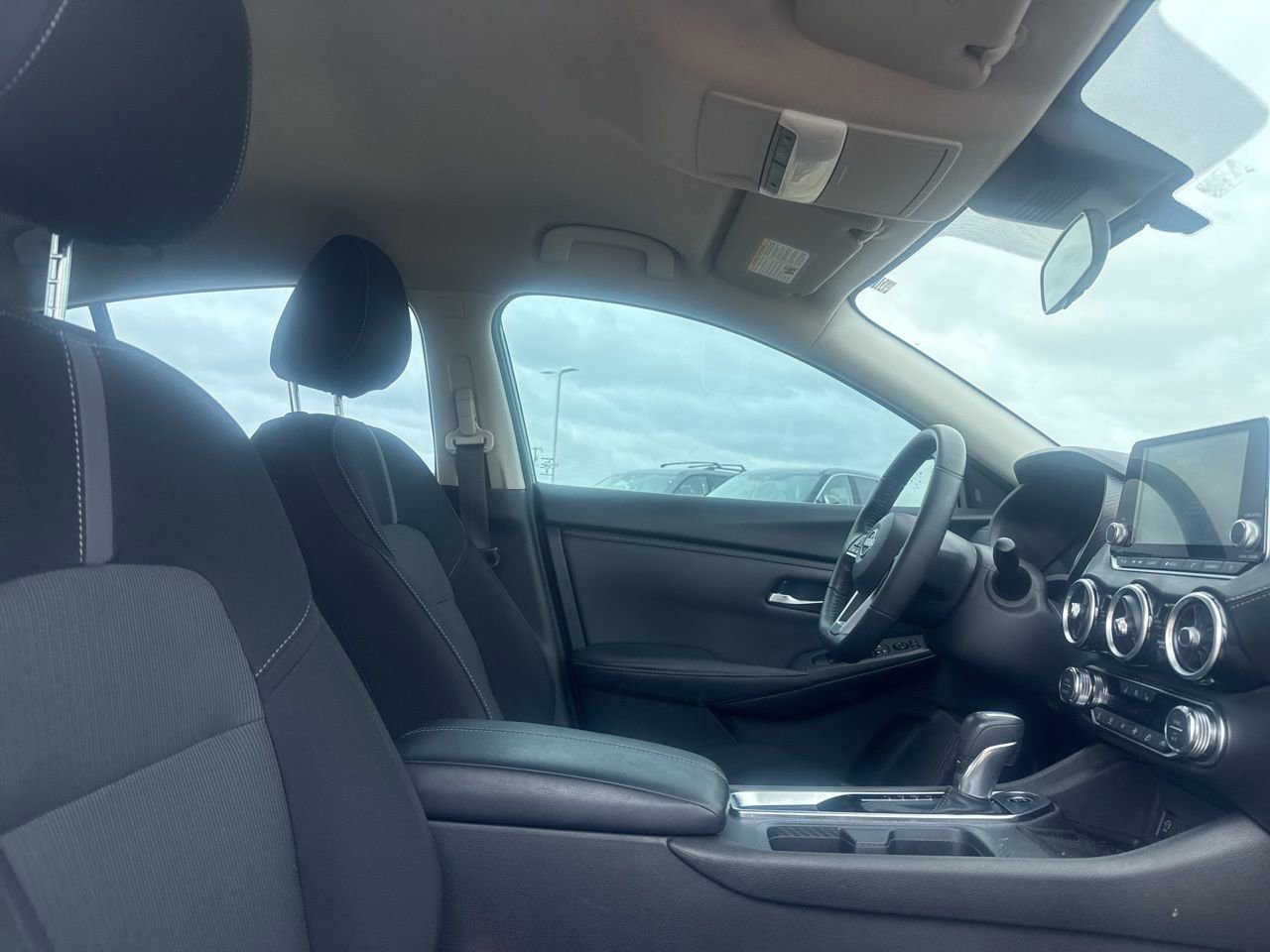 Certified 2025 Nissan Sentra SV w/ All-Weather Package FWD image 27