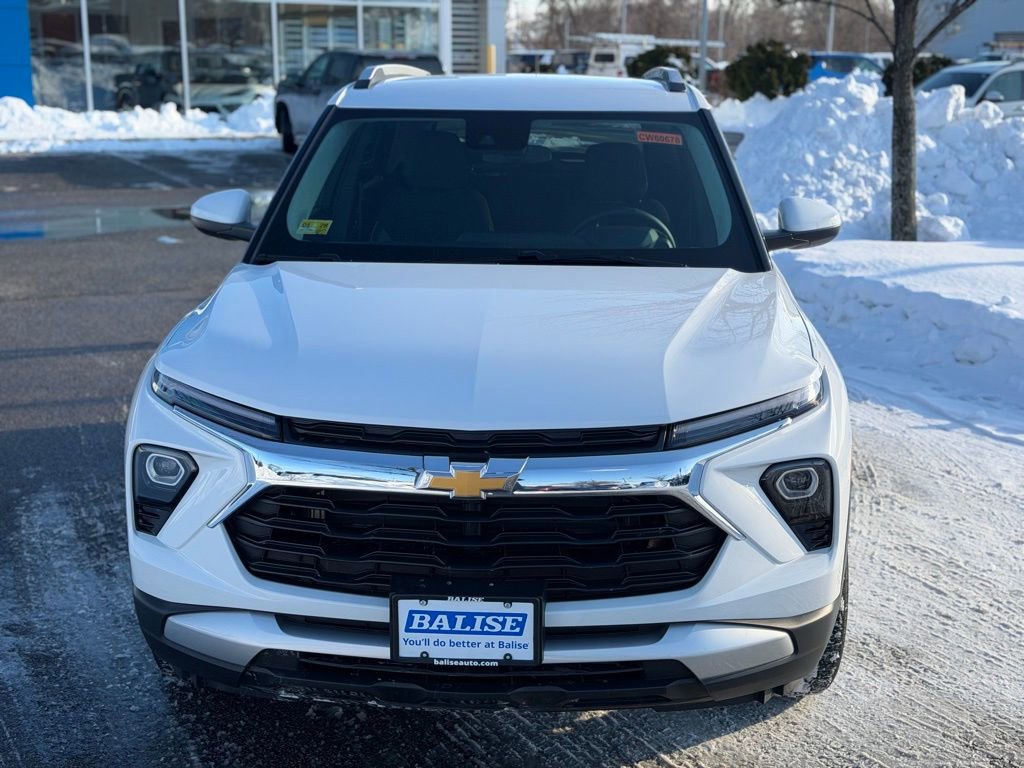Used 2026 Chevrolet TrailBlazer LT w/ LT Cold Weather Package image 2