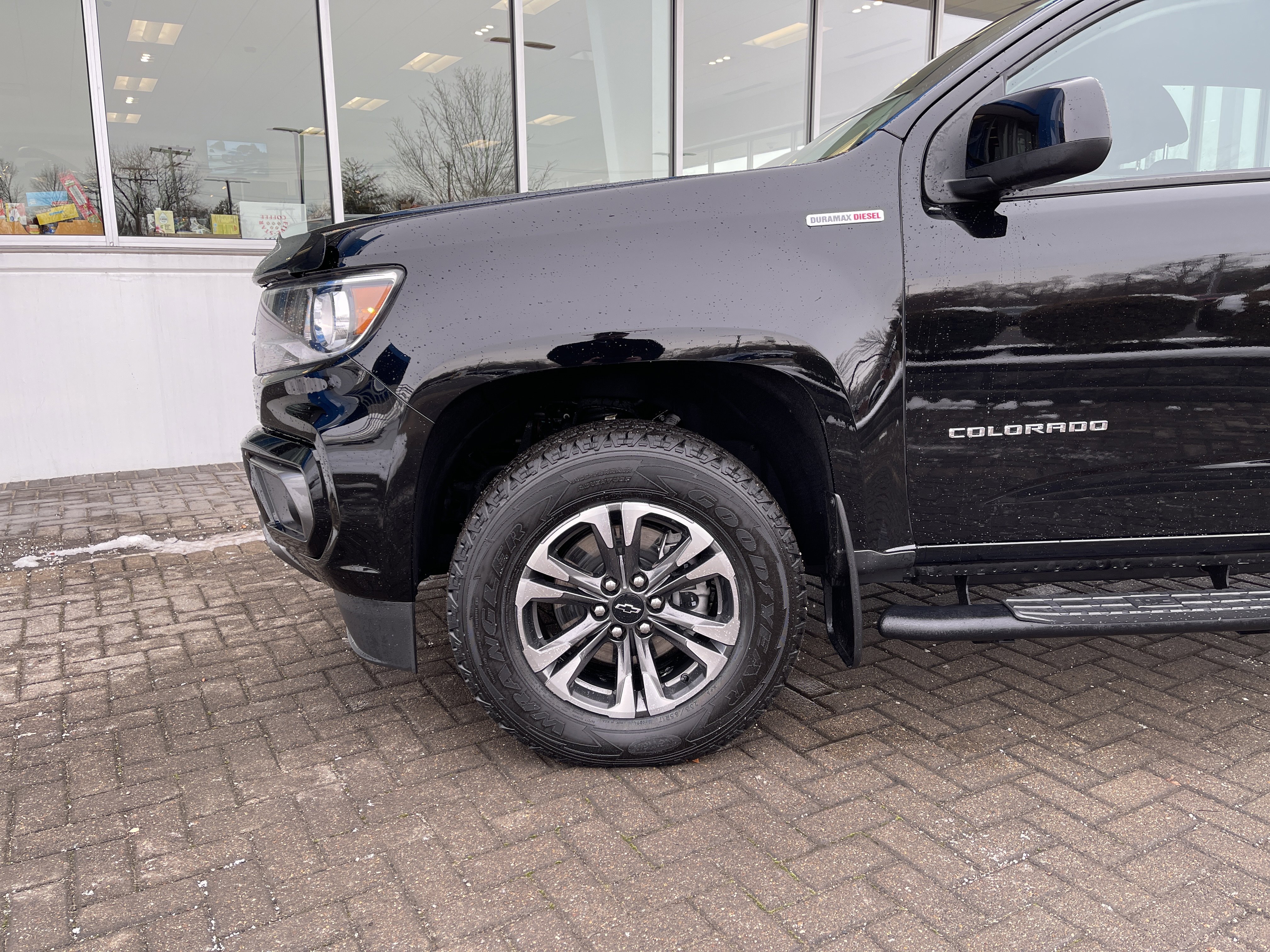Used 2022 Chevrolet Colorado Z71 w/ Safety Package image 10