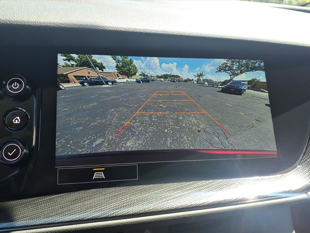 Used 2023 Buick Envision Essence w/ Sport Touring Package image 19