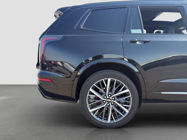 Used 2024 Cadillac XT6 Sport w/ LPO, Floor Liner Package AWD/4WD image 29