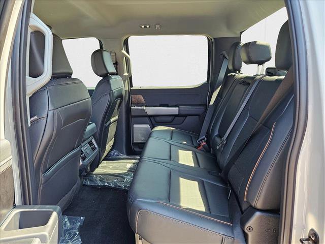 New 2026 Ford F250 Lariat w/ FX4 Off-Road Package image 16
