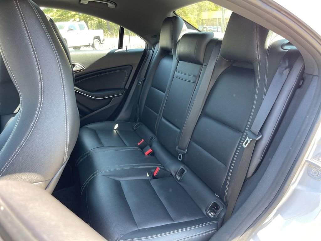 Used 2018 Mercedes-Benz CLA 250 4MATIC image 22
