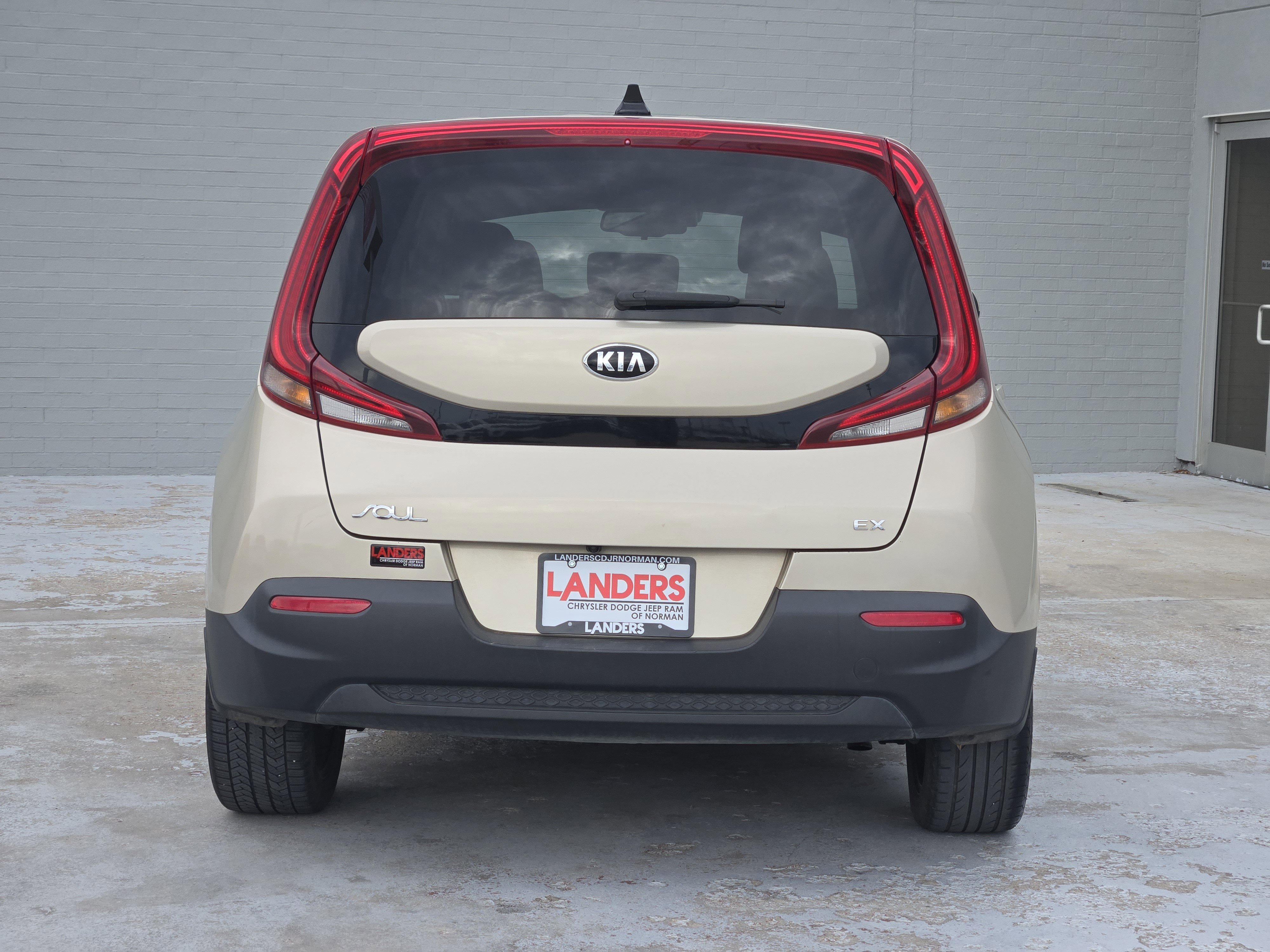 Used 2020 Kia Soul EX FWD image 7