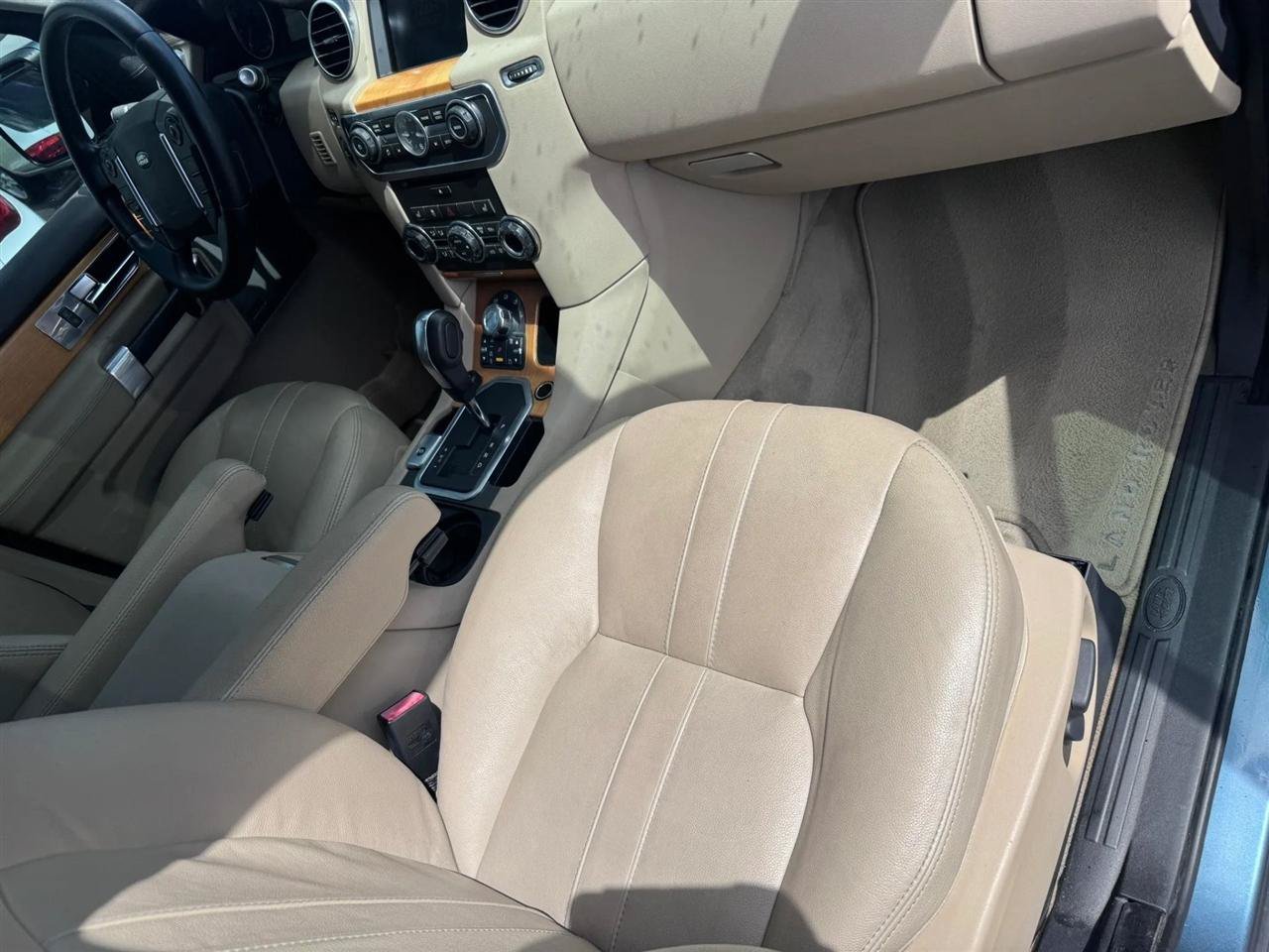 Used 2012 Land Rover LR4 AWD/4WD image 47