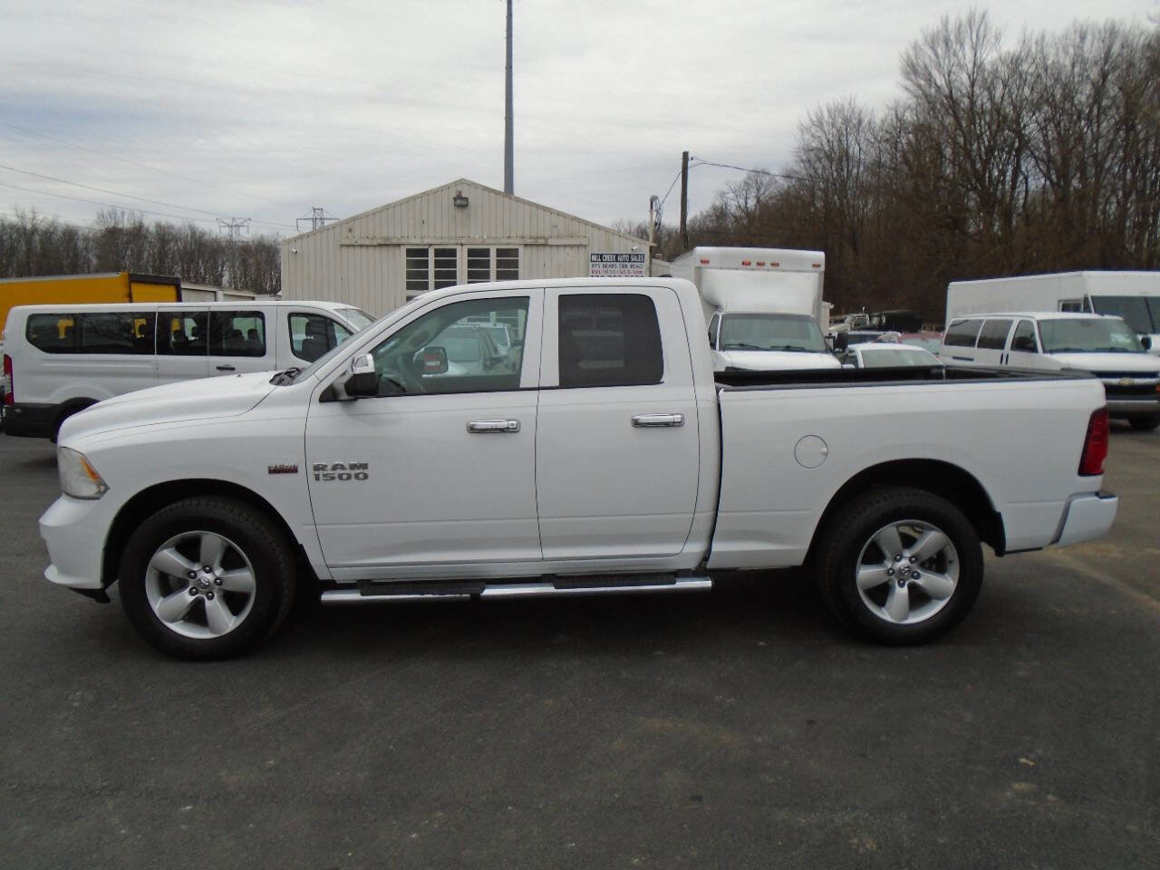 Used 2015 RAM 1500 Express image 2