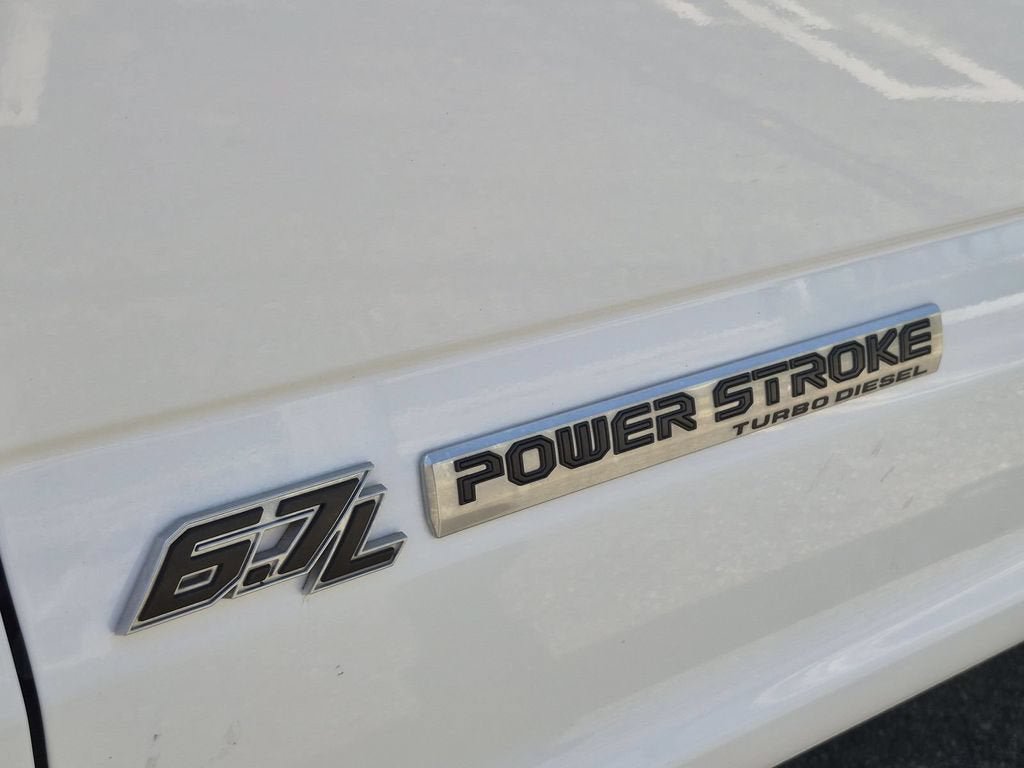 Used 2020 Ford F550 2WD Regular Cab Super Duty image 32