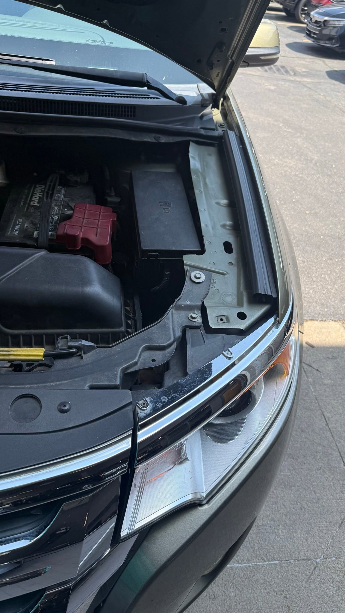 Used 2013 Ford Edge Limited w/ Driver Entry Pkg FWD image 21