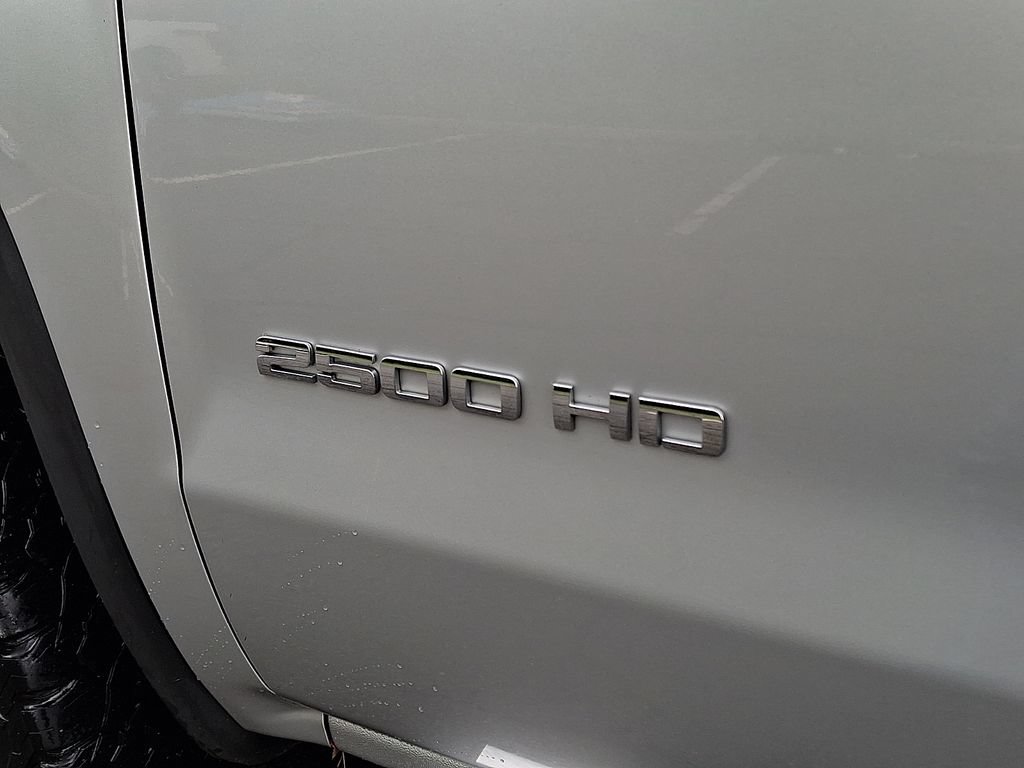 Used 2018 GMC Sierra 2500 4x4 Crew Cab w/ Sierra Convenience Package image 29