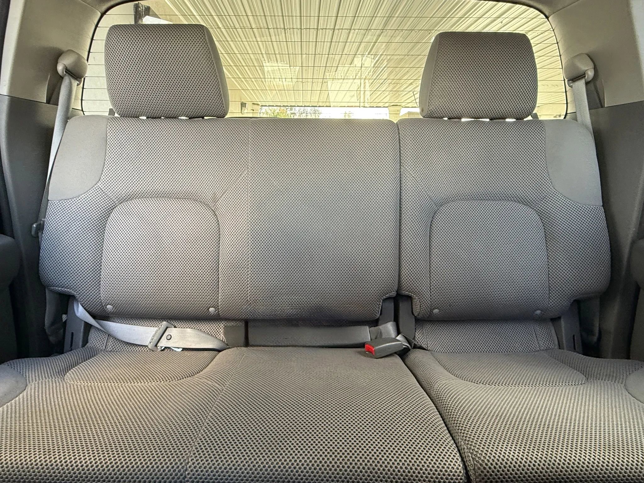 Used 2011 Nissan Frontier SV image 17