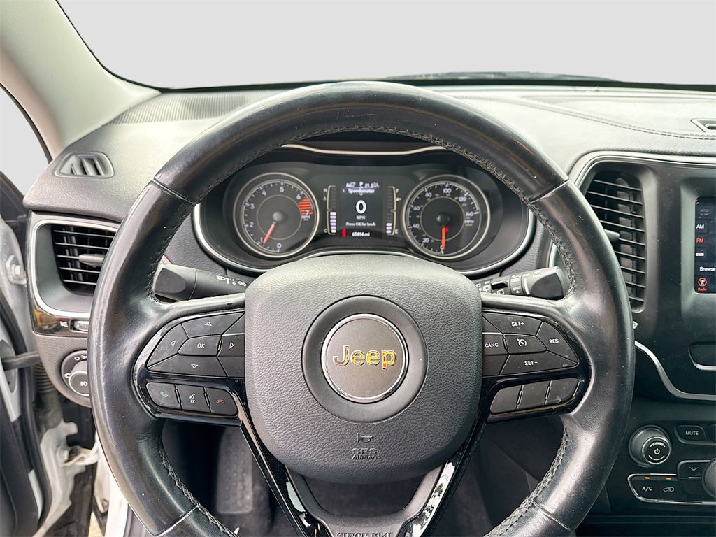 Used 2020 Jeep Cherokee Latitude Plus image 13