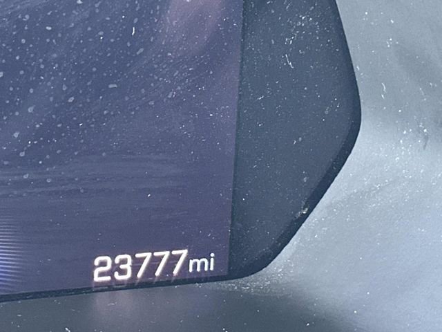 Used 2024 Chevrolet Colorado W/T RWD image 18