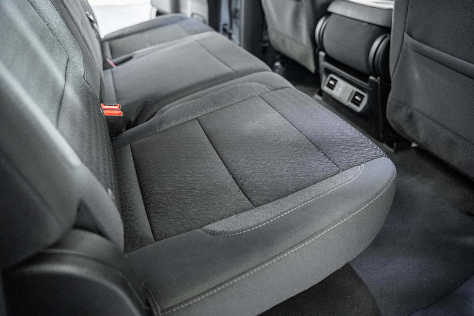 Used 2024 Chevrolet Silverado 1500 Custom w/ Turbomax Blackout Package AWD/4WD image 34