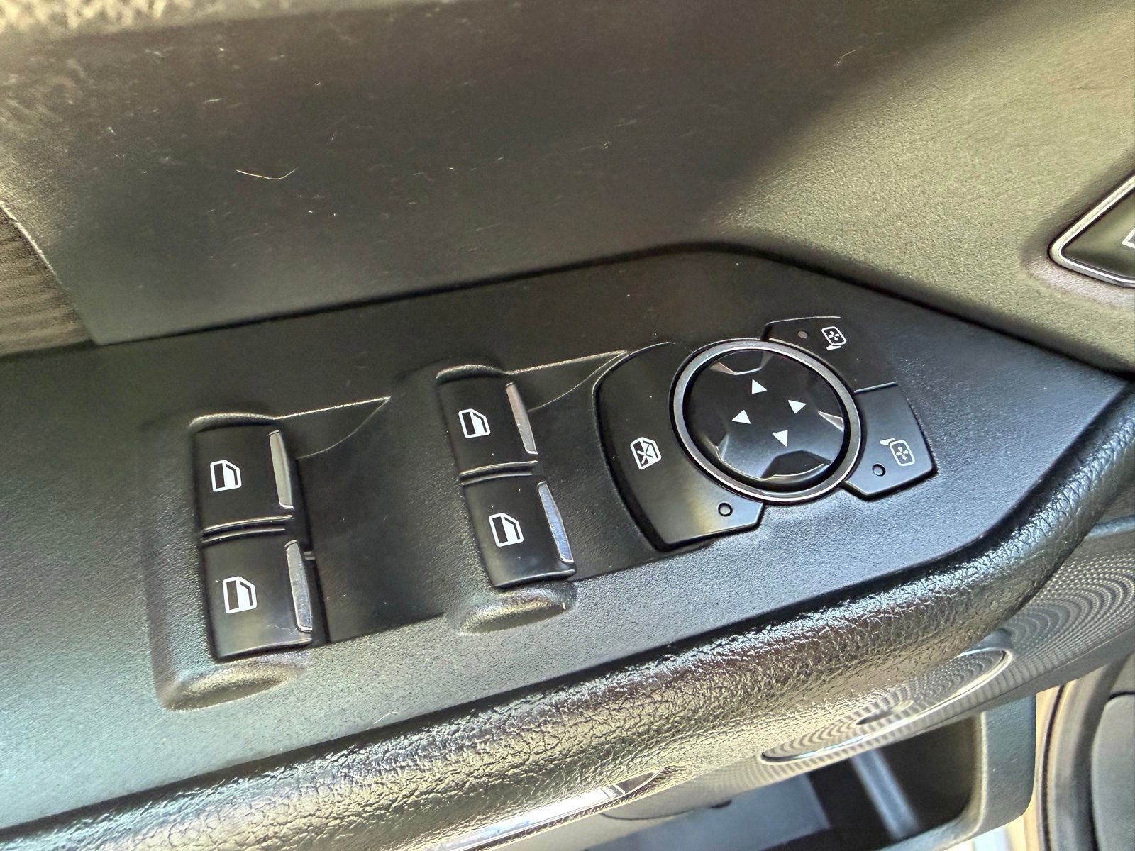 Used 2019 Ford Expedition Max XLT AWD/4WD image 15