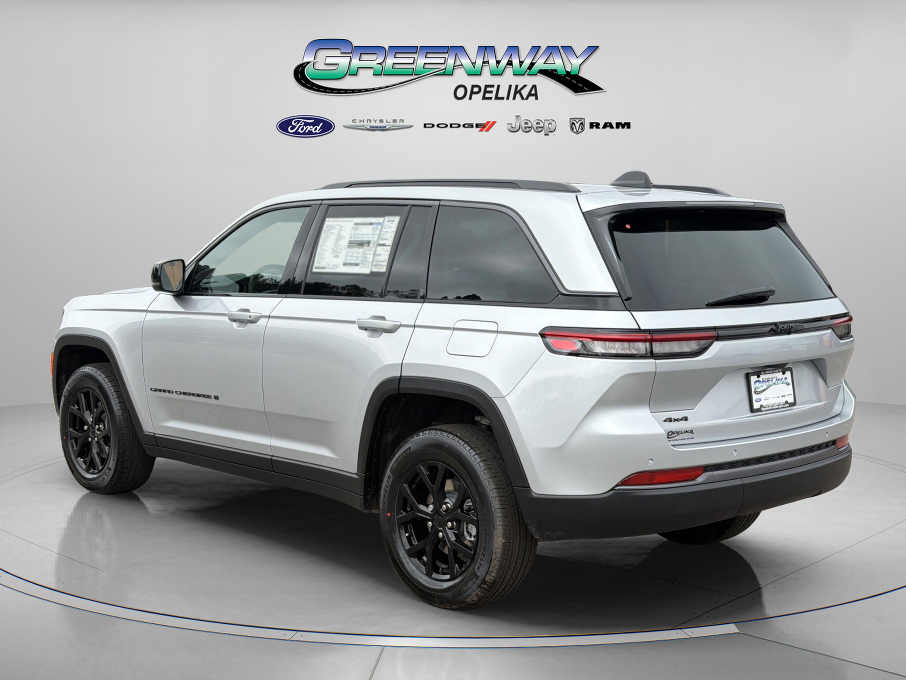 New 2026 Jeep Grand Cherokee Altitude AWD/4WD image 5