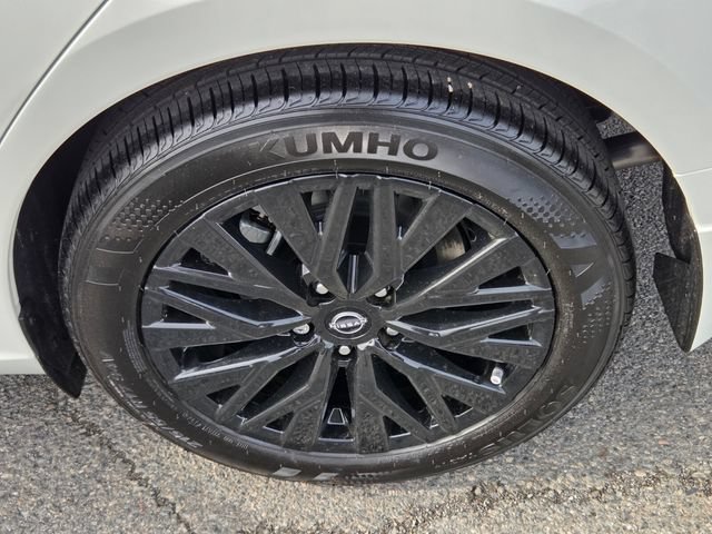 New 2026 Nissan Altima 2.5 SV w/ SV Special Edition Package FWD image 14