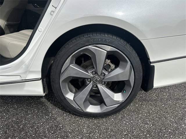 Used 2020 Honda Accord Touring image 19