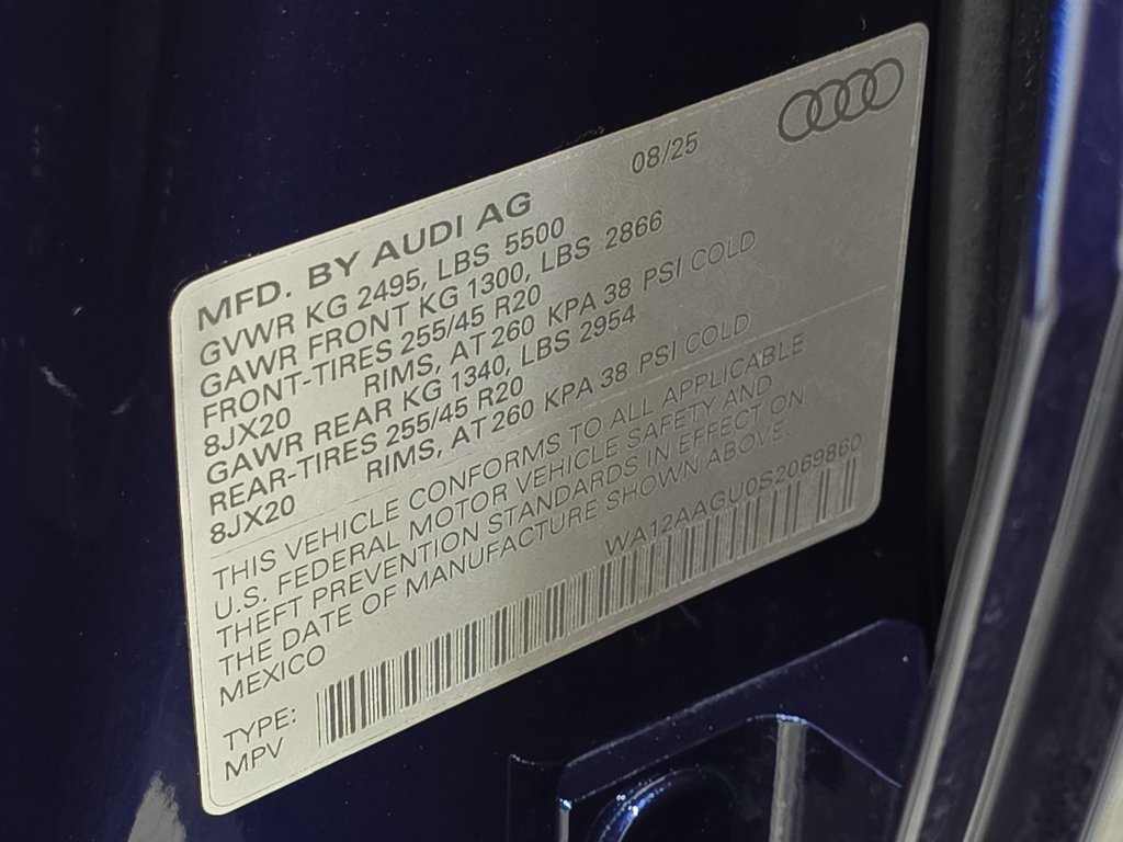 Used 2025 Audi Q5 Premium w/ Premium Plus AWD/4WD image 39