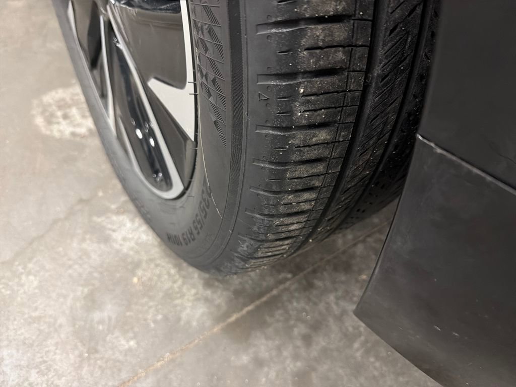 Used 2023 Kia EV6 Wind image 29