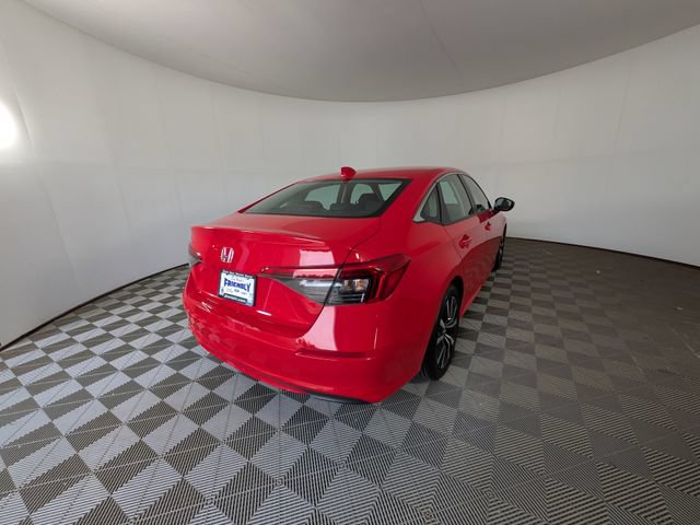 Used 2023 Honda Civic EX image 3