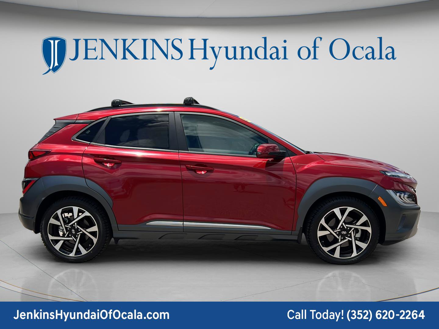 Certified 2023 Hyundai Kona Limited FWD image 2