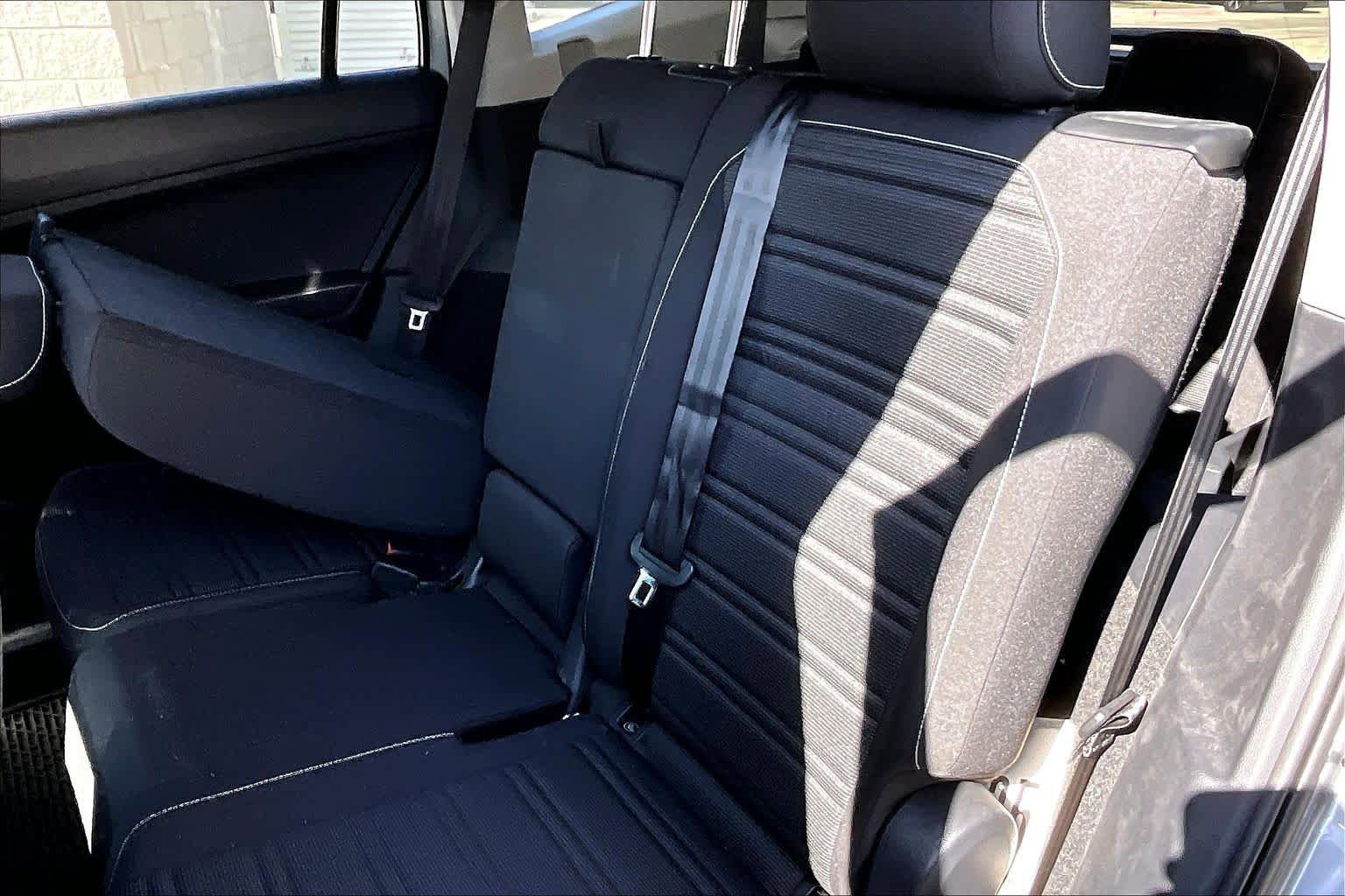 Used 2023 Volkswagen Tiguan S FWD image 19