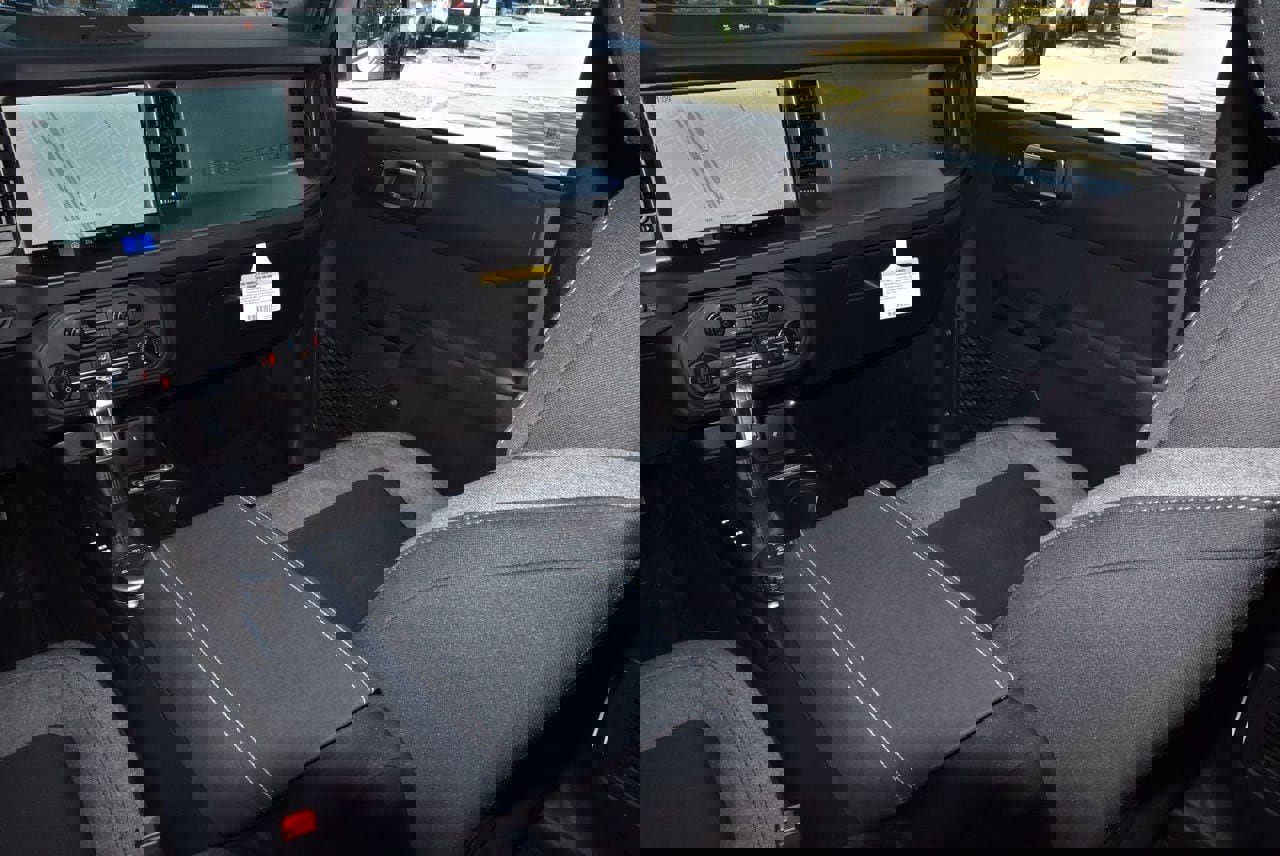 Certified 2025 Ford Bronco Big Bend image 17