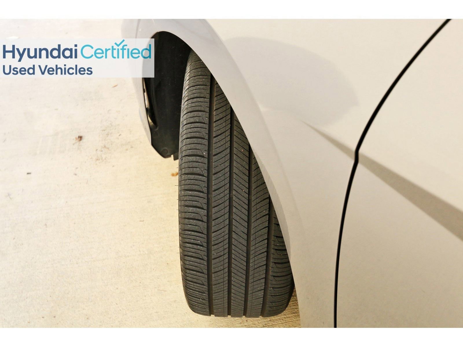 Certified 2025 Hyundai Elantra SEL image 32