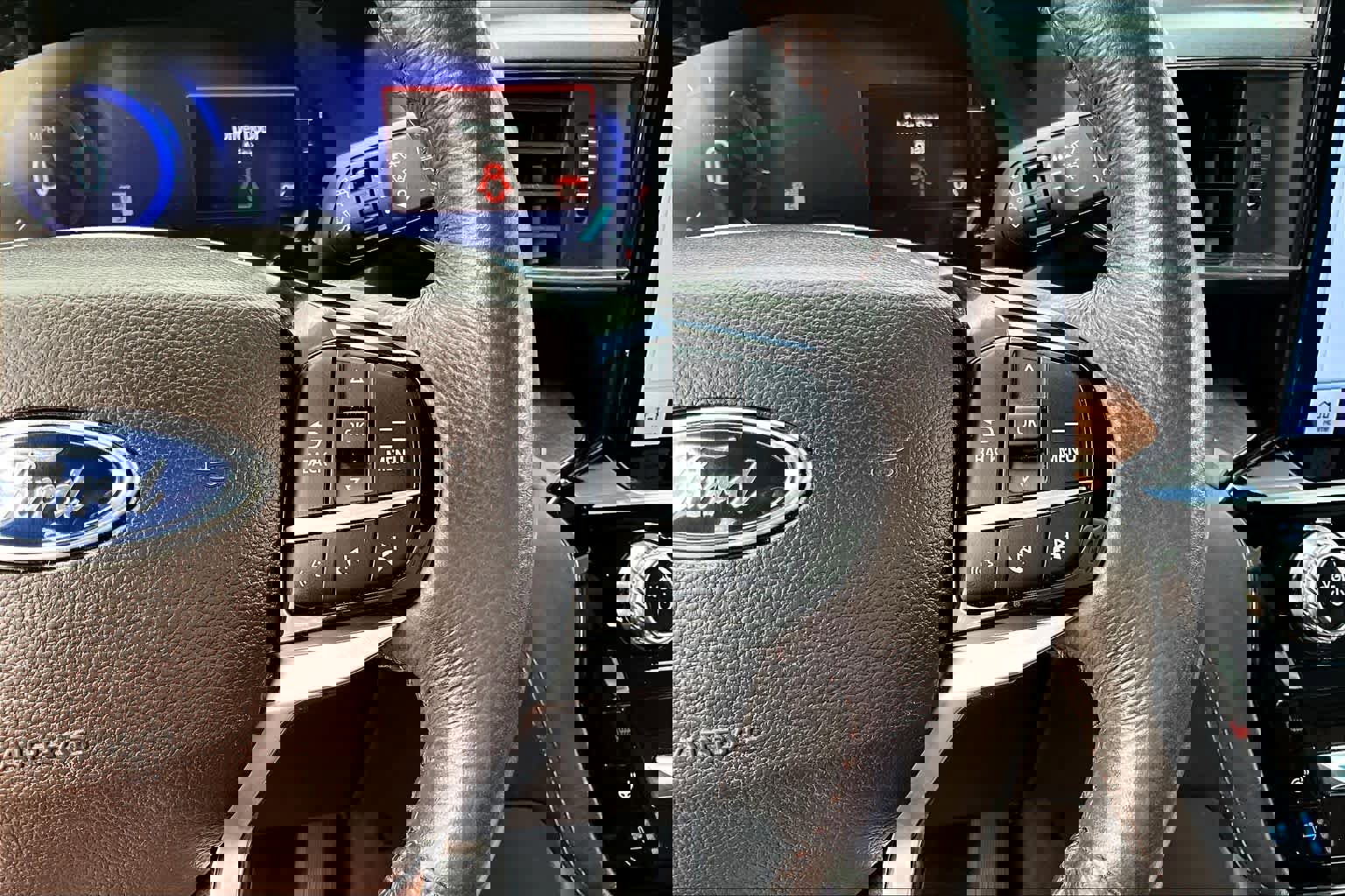 Used 2022 Ford Explorer King Ranch w/ Class IV Trailer Tow Package AWD/4WD image 23