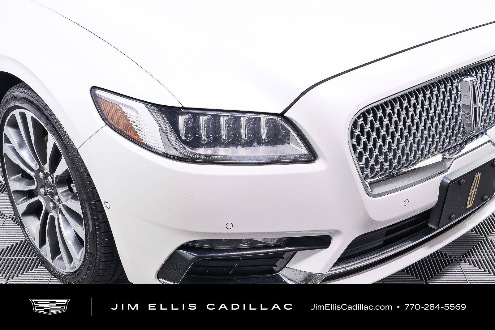 Used 2018 Lincoln Continental Reserve FWD image 35