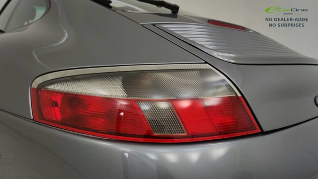 Used 2001 Porsche 911 Carrera RWD image 41