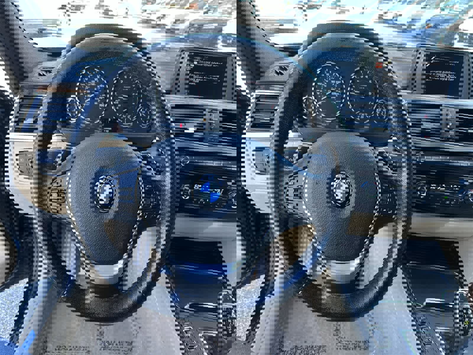 Used 2016 BMW 328i Sedan image 18