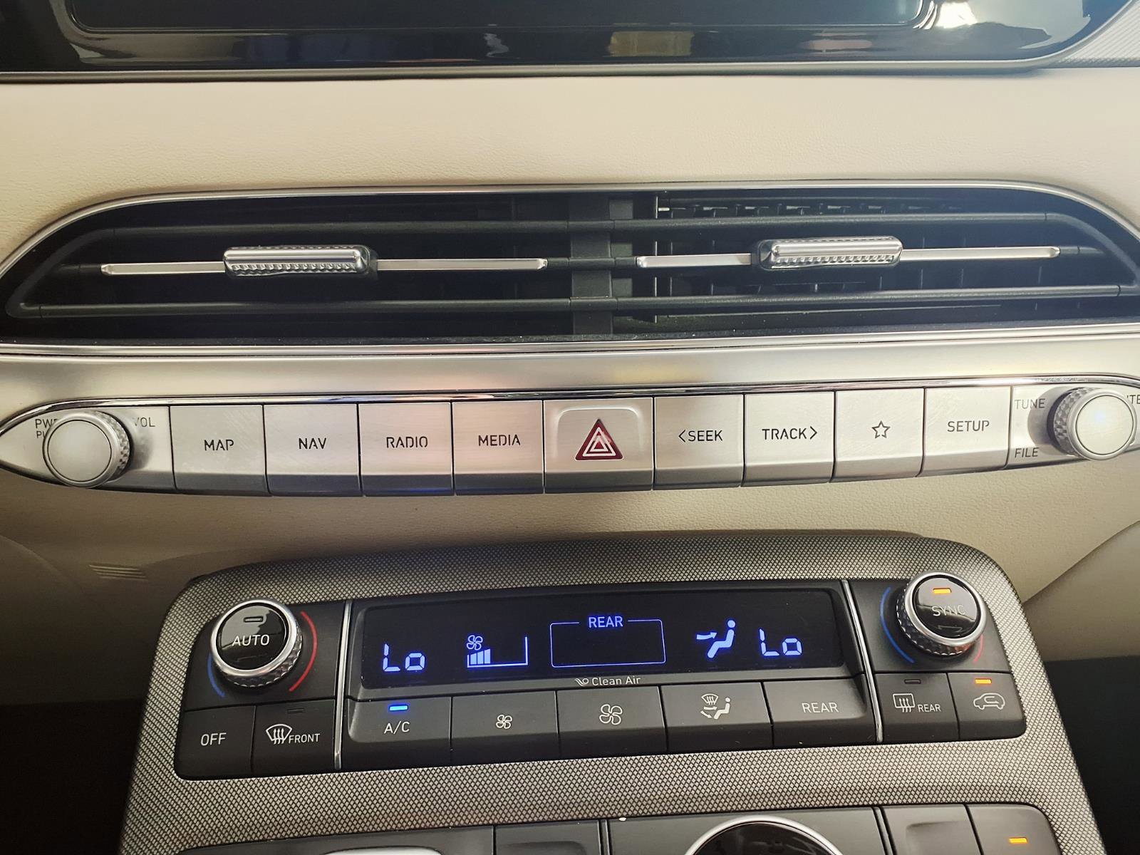 Used 2020 Hyundai Palisade Limited FWD image 20