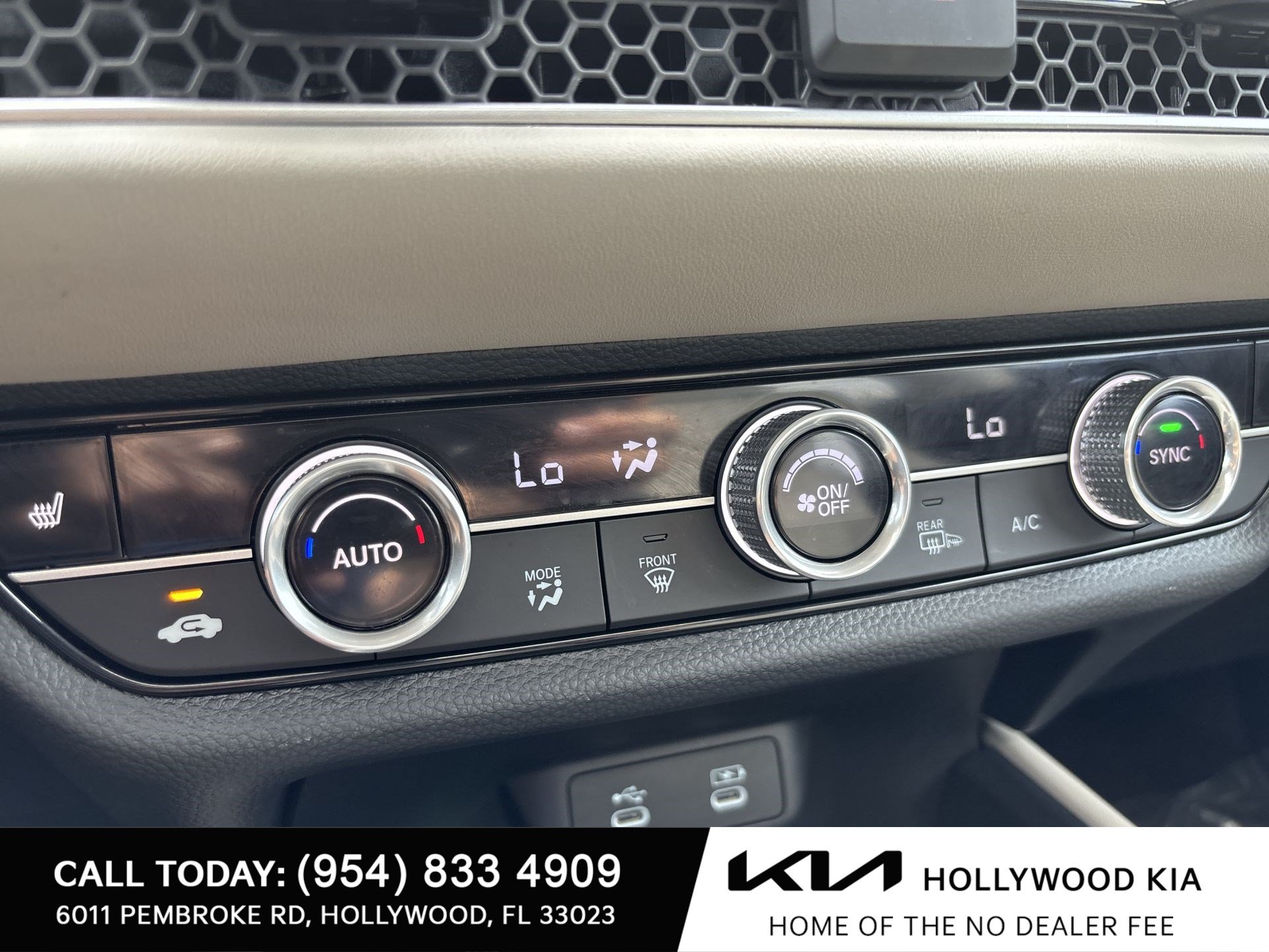 Used 2026 Honda HR-V EX-L image 17