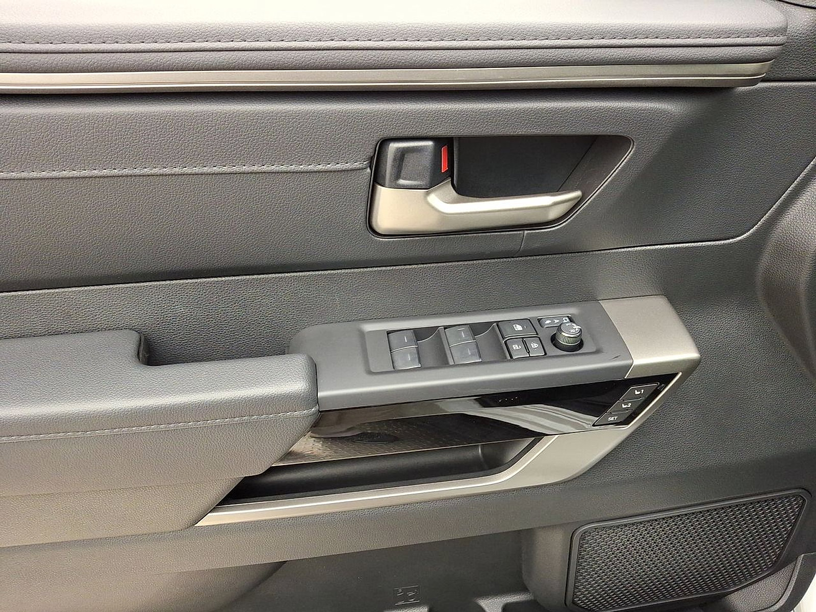 Certified 2025 Toyota Tundra Limited image 10