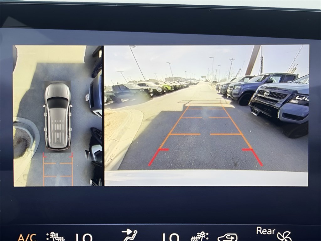 Used 2025 Buick Enclave Preferred image 12